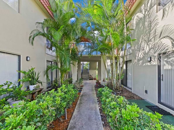 11392 Royal Palm Boulevard 11392, Coral Springs FL 33065