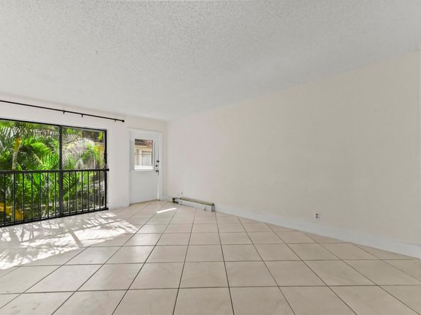 11392 Royal Palm Boulevard 11392, Coral Springs FL 33065