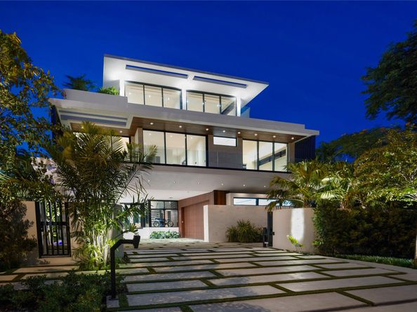 1721 SE 11th St, Fort Lauderdale FL 33316