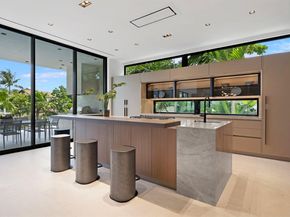 1721 SE 11th St, Fort Lauderdale FL 33316
