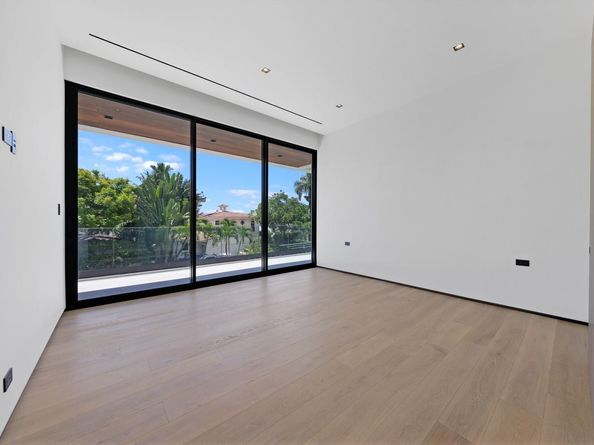 1721 SE 11th St, Fort Lauderdale FL 33316