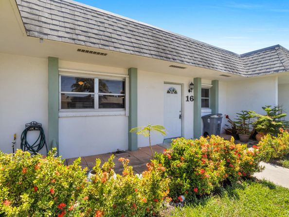 2638 Gately Drive E 16, West Palm Beach FL 33415