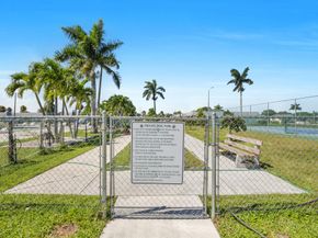 2638 Gately Drive E 16, West Palm Beach FL 33415