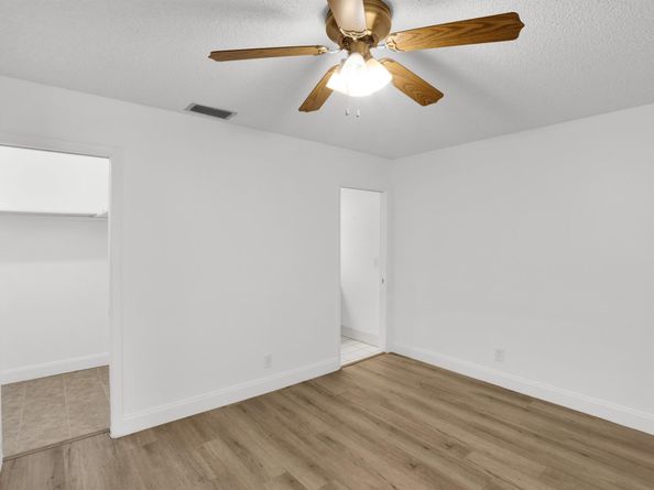 2638 Gately Drive E 16, West Palm Beach FL 33415