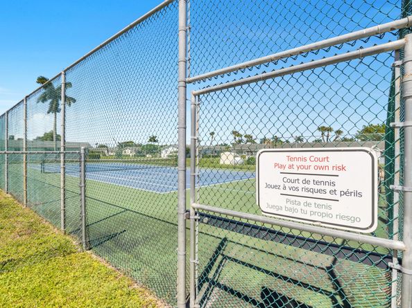 2638 Gately Drive E 16, West Palm Beach FL 33415