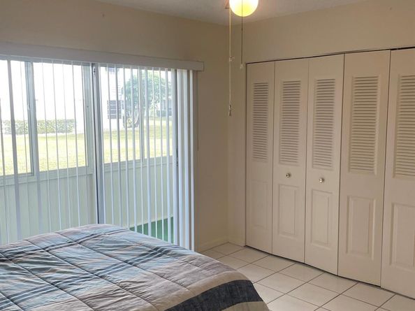 228 Northampton L 228, West Palm Beach FL 33417