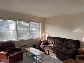 228 Northampton L 228, West Palm Beach FL 33417