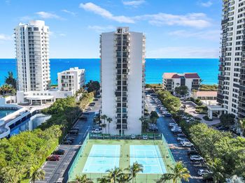 4200 N Ocean Drive