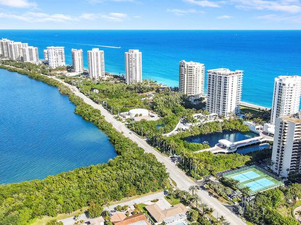 4200 N Ocean Drive 2204, Singer Island FL 33404