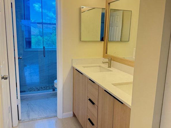 4273 SW 84 Terrace, Davie FL 33326