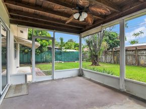28 SE 8th Ave, Deerfield Beach FL 33441
