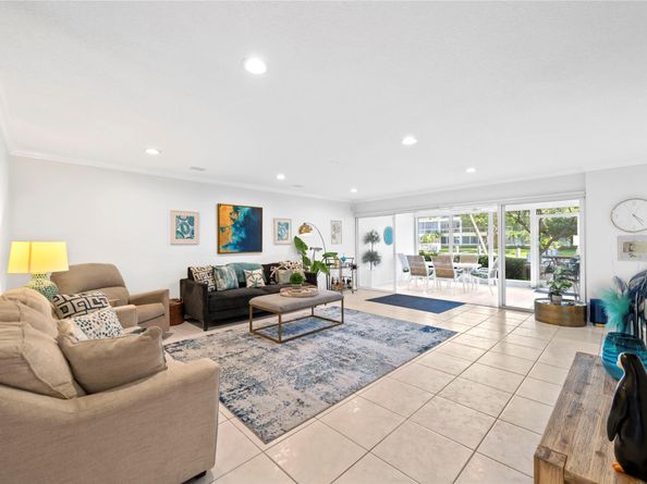 3000 NE 48th St 106, Fort Lauderdale FL 33308
