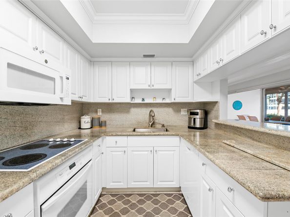 3000 NE 48th St 106, Fort Lauderdale FL 33308