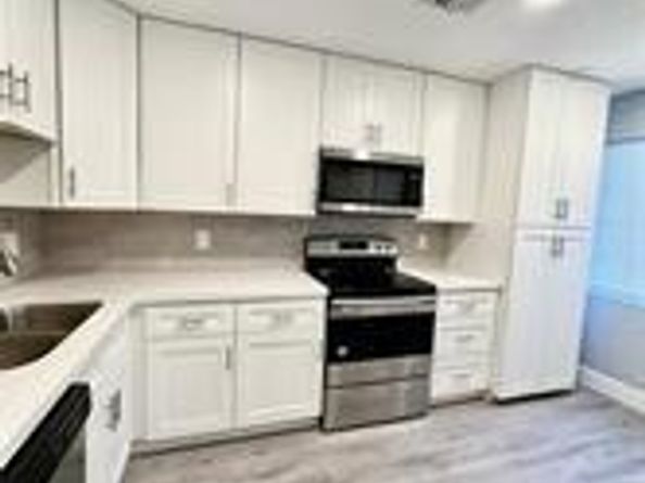 8588 Jade Dr, Tamarac FL 33321