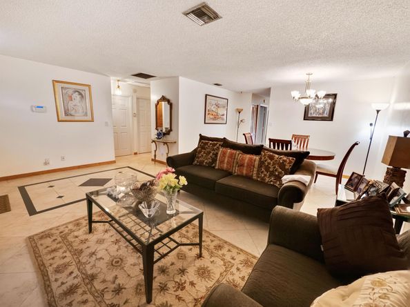 6088 Plains Drive, Lake Worth FL 33463