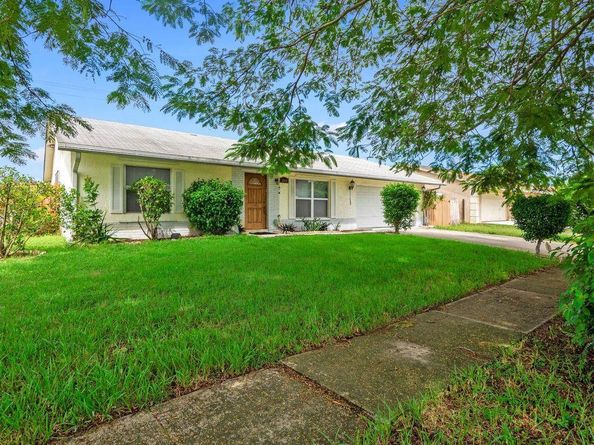 6088 Plains Drive, Lake Worth FL 33463