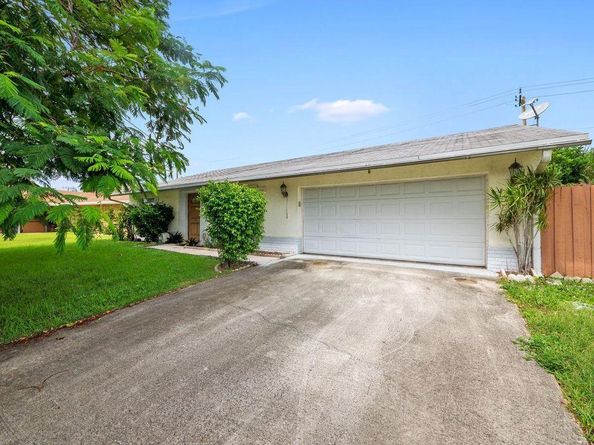 6088 Plains Drive, Lake Worth FL 33463