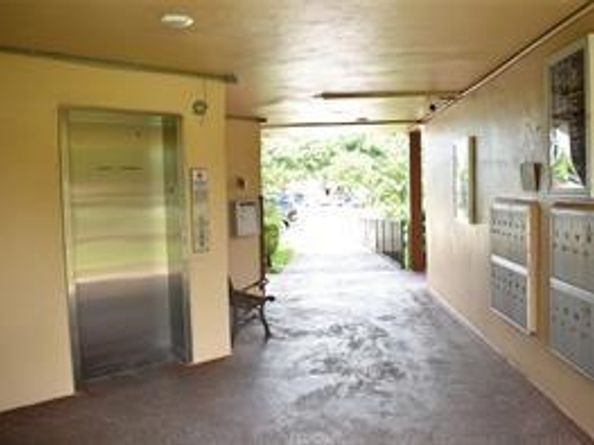 9001 Sunrise Lakes Blvd 201, Sunrise FL 33322