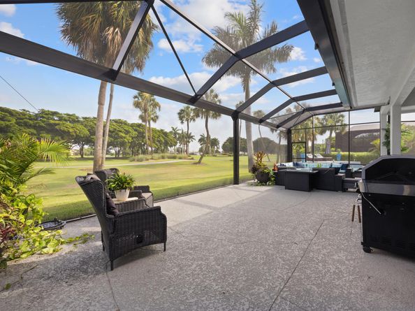 10253 Shireoaks Lane, Boca Raton FL 33498