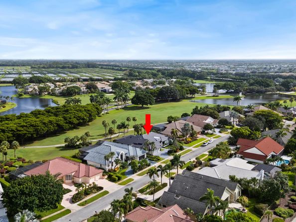 10253 Shireoaks Lane, Boca Raton FL 33498