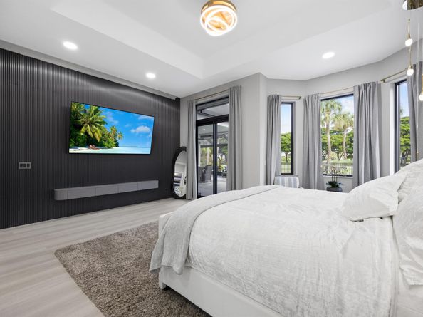 10253 Shireoaks Lane, Boca Raton FL 33498