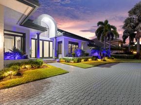 10253 Shireoaks Lane, Boca Raton FL 33498