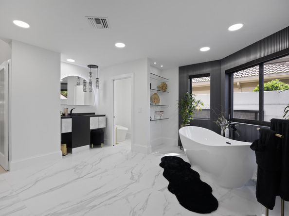 10253 Shireoaks Lane, Boca Raton FL 33498