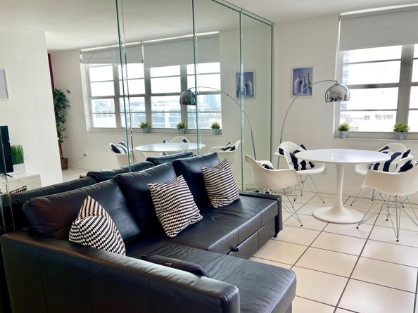100 Lincoln Road 1105, Miami Beach FL 33139