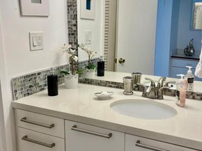 100 Lincoln Road 1105, Miami Beach FL 33139
