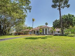 7685 NW 47th Dr, Coral Springs FL 33067