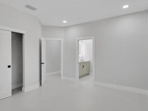 7685 NW 47th Dr, Coral Springs FL 33067