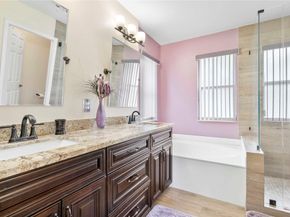 5176 NW 121st Dr, Coral Springs FL 33076