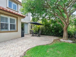 5176 NW 121st Dr, Coral Springs FL 33076