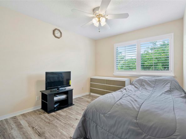 5176 NW 121st Dr, Coral Springs FL 33076