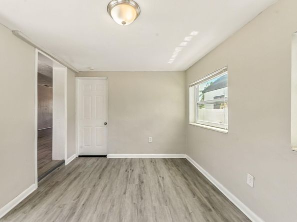 1985 NE 177th St, North Miami Beach FL 33162