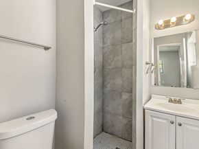 1985 NE 177th St, North Miami Beach FL 33162