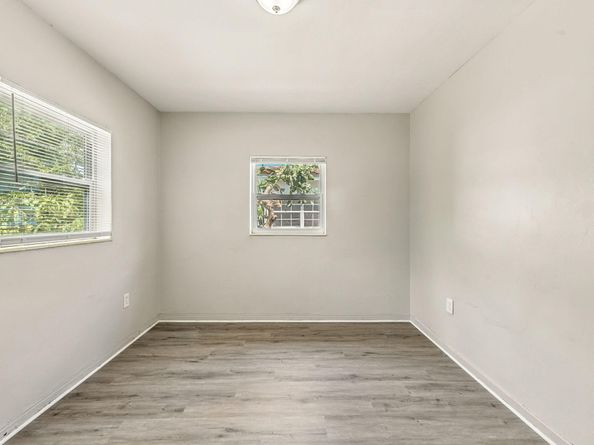 1985 NE 177th St, North Miami Beach FL 33162