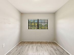 1985 NE 177th St, North Miami Beach FL 33162