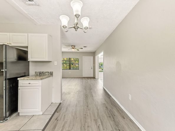1985 NE 177th St, North Miami Beach FL 33162