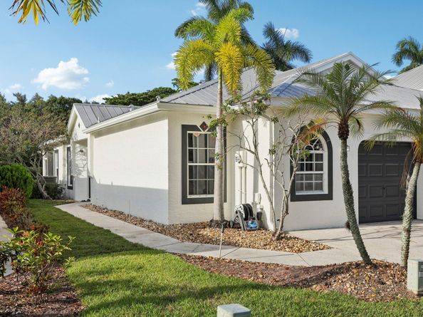 10709 Pelican Drive Drive, Wellington FL 33414