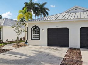 10709 Pelican Drive Drive, Wellington FL 33414