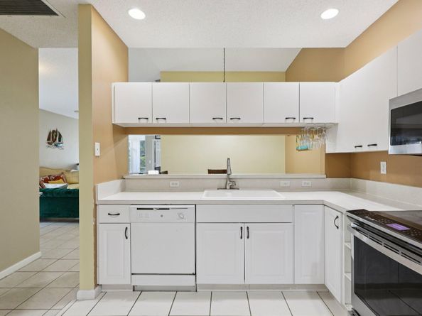 10709 Pelican Drive Drive, Wellington FL 33414