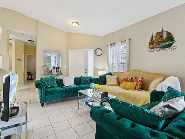 10709 Pelican Drive Drive, Wellington FL 33414