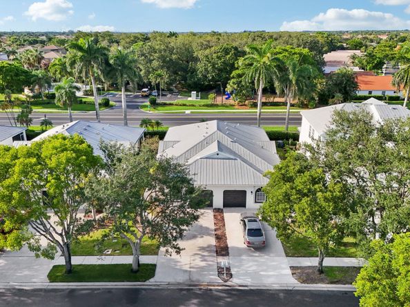 10709 Pelican Drive Drive, Wellington FL 33414