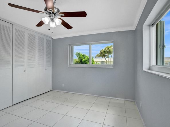 2651 W Barkley Dr W J, West Palm Beach FL 33415
