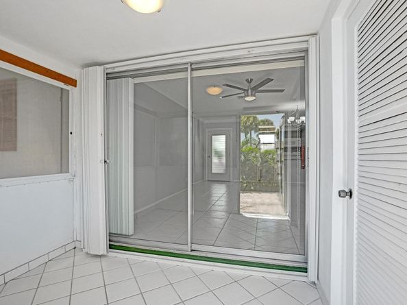 2651 W Barkley Dr W J, West Palm Beach FL 33415