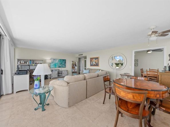 3589 S Ocean Boulevard 507, South Palm Beach FL 33480