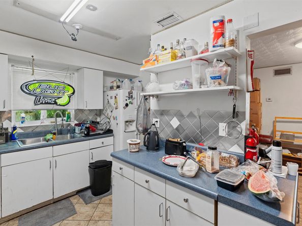 3301 N 66th Ave, Hollywood FL 33024
