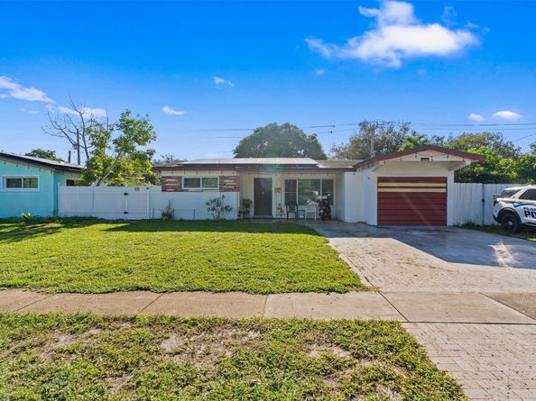 3301 N 66th Ave, Hollywood FL 33024