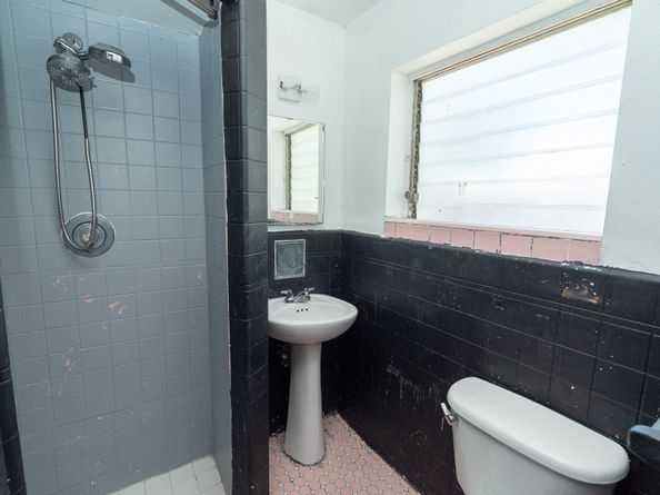 643 NE 18th Ave, Fort Lauderdale FL 33304
